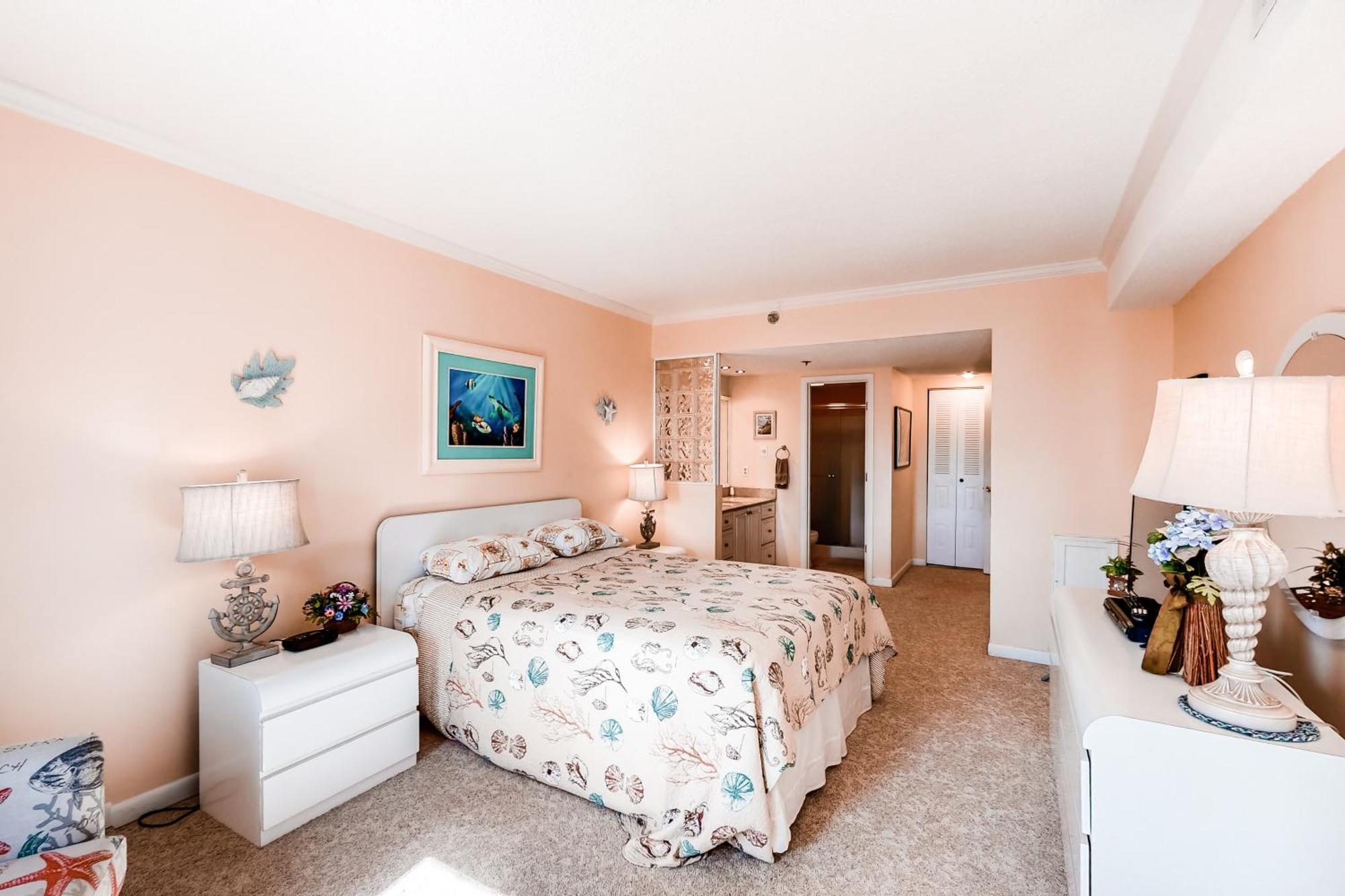 Royal Hawaiian Apartment Ocean City Room photo